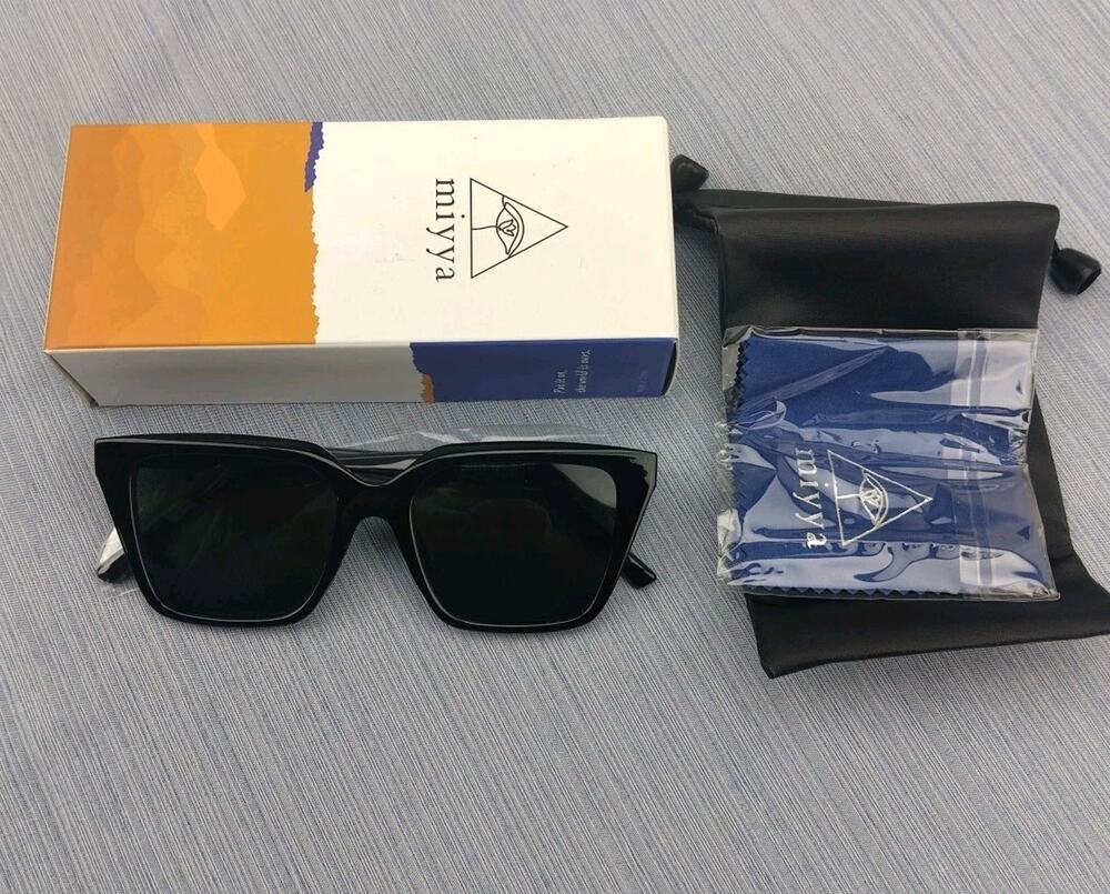 Sunglasses Black DK010 Case & Cloth NEW MIYYA
